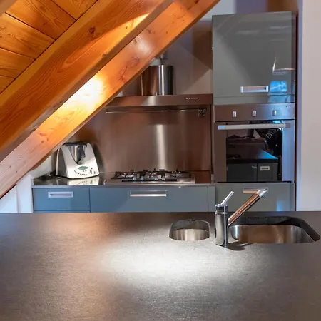 Апартаменты L'attico Dell'amore Санта-Мария-Маджоре