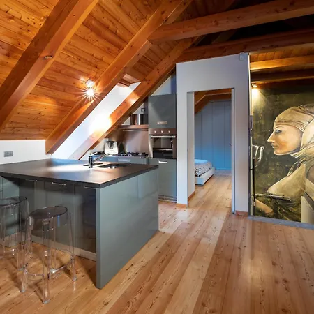 L'attico Dell'amore *